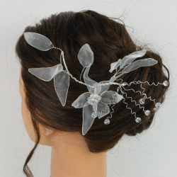 Bruidsaccessoires - Haarmode Sara